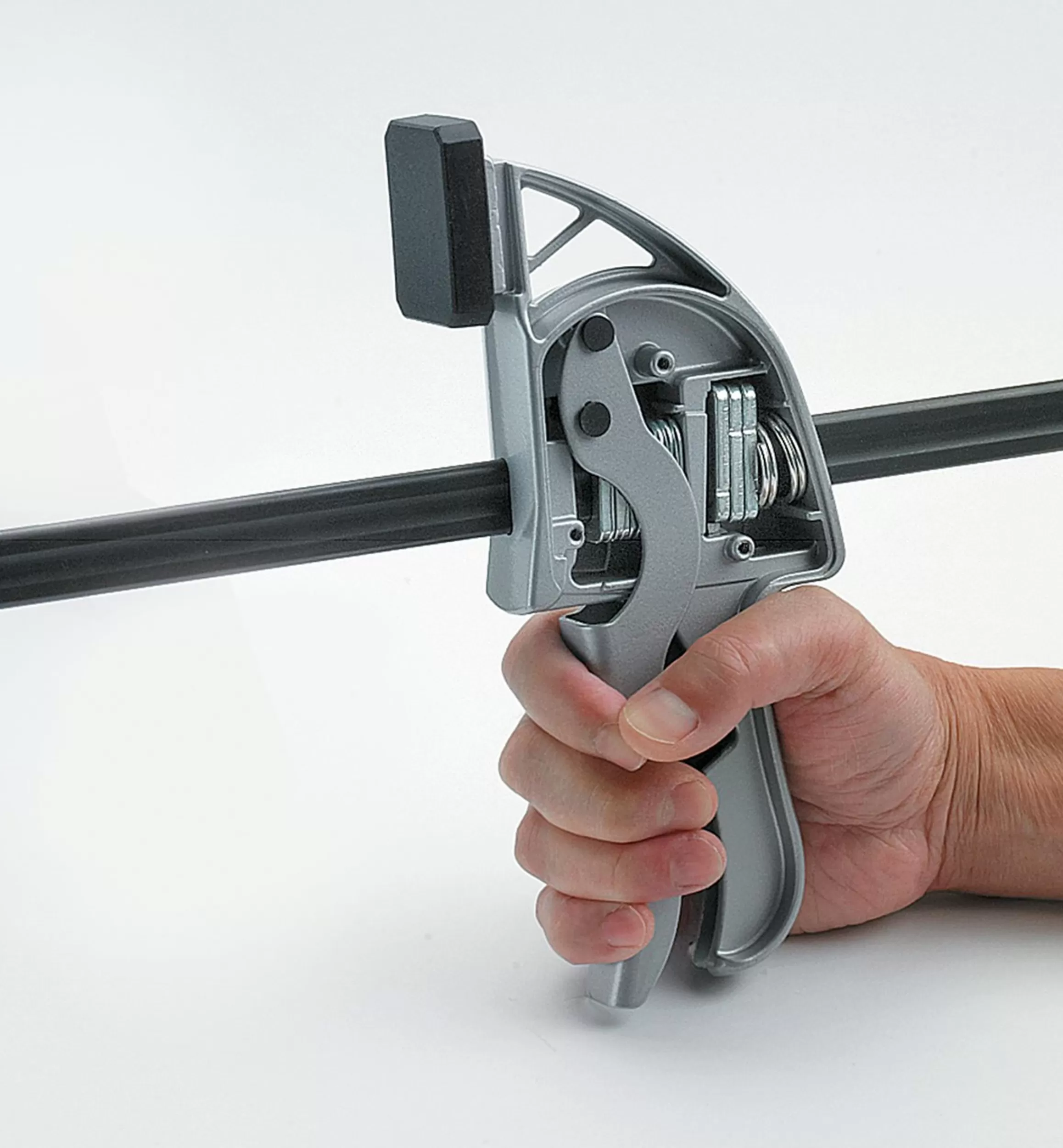 Lee Valley Aluminum Squeezer/Spreader Clamp