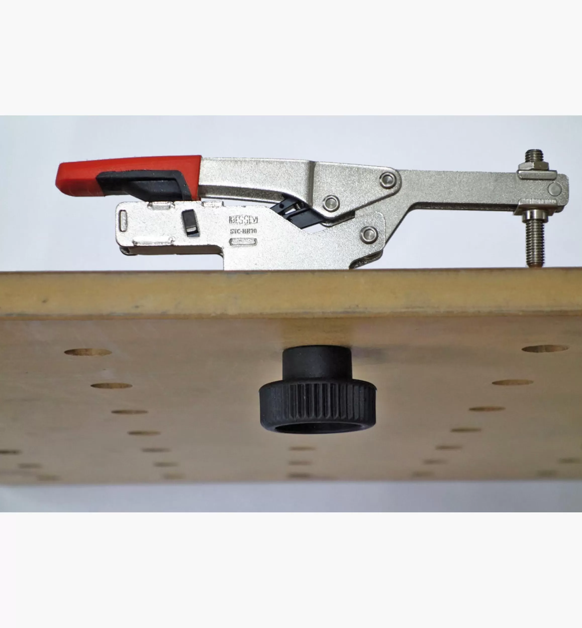 Lee Valley Bessey Auto-Adjust Toggle Clamp MFT Adapter