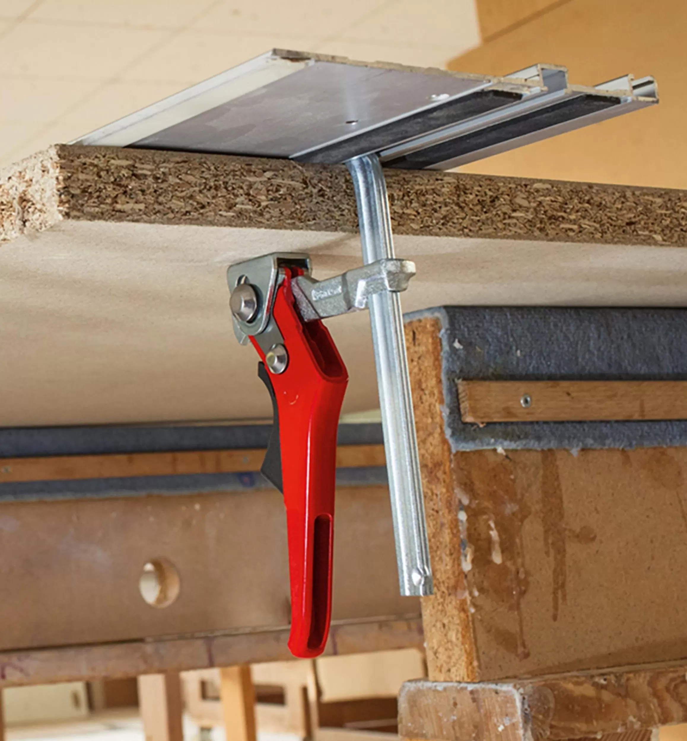 Lee Valley Bessey Ratcheting Track Clamp