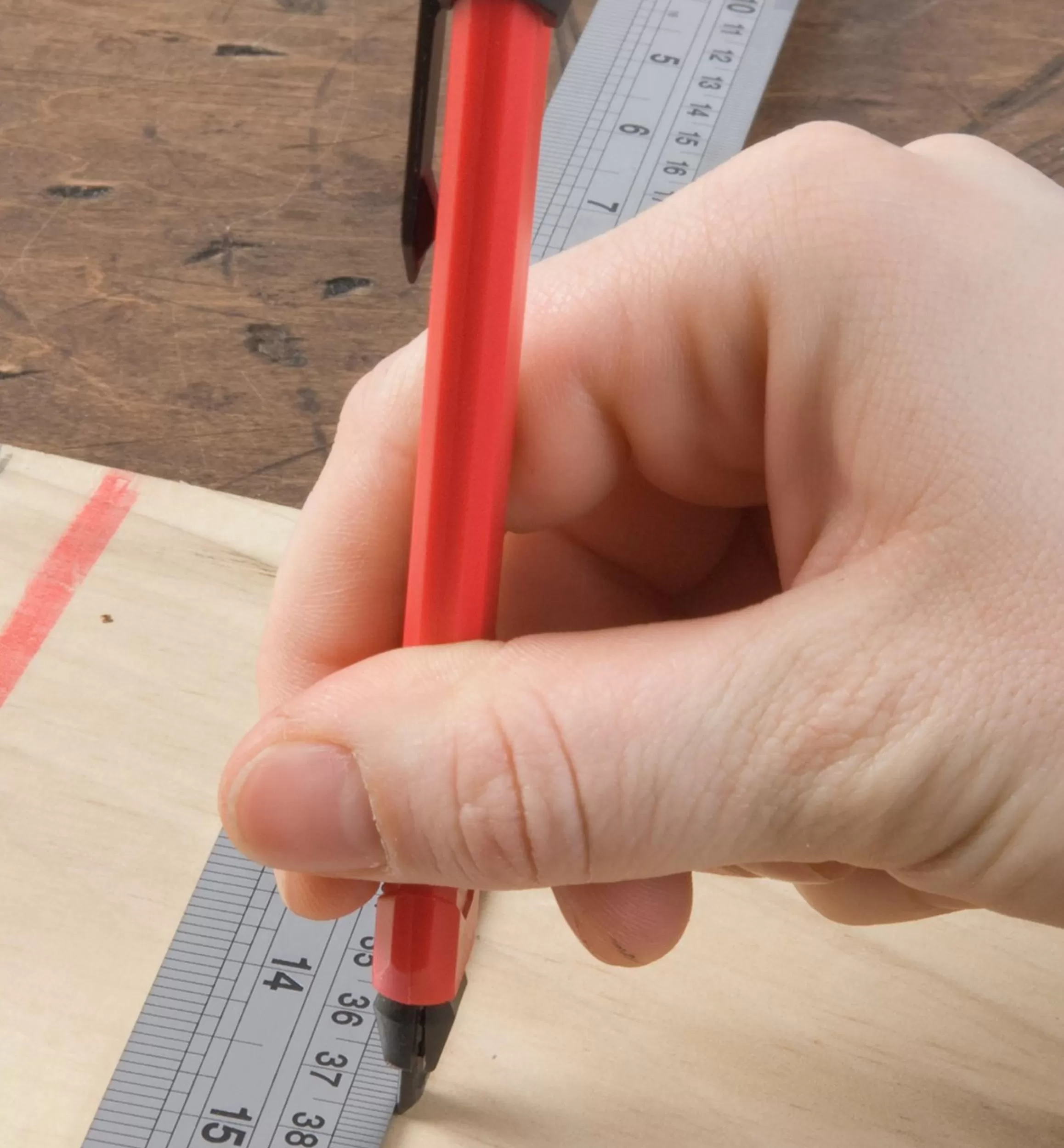 Lee Valley Carpenter's Retractable Lead Pencil
