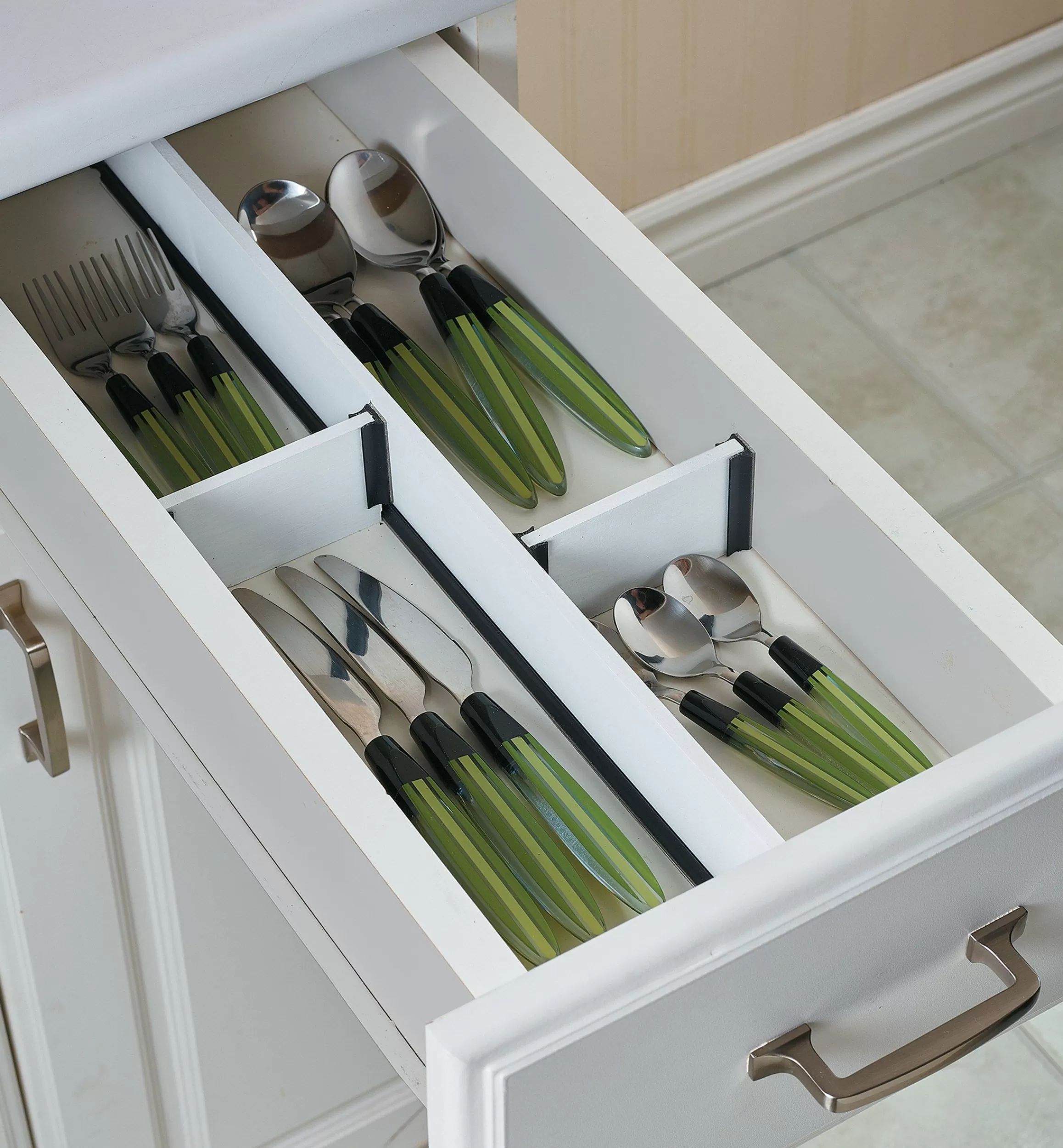 Lee Valley Drawer Divider Extrusions