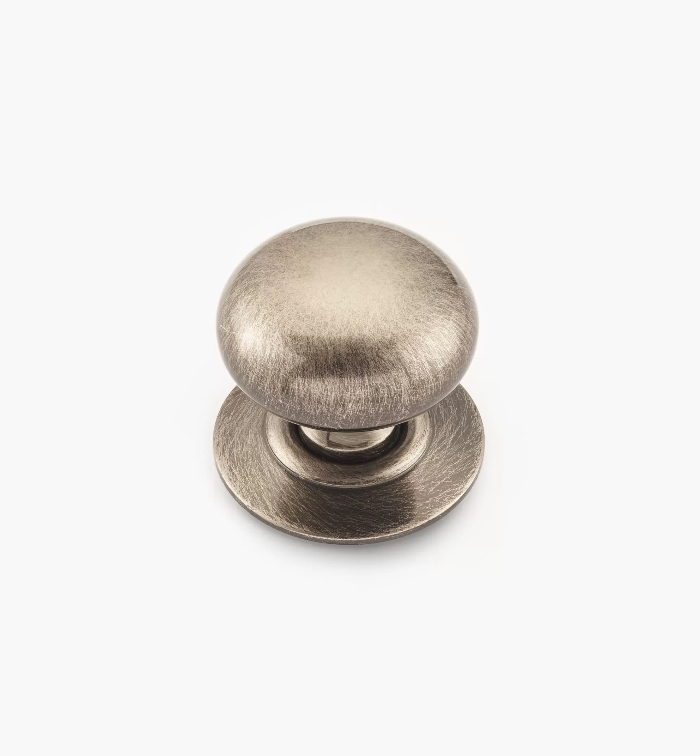 Lee Valley Hollow Brass Knobs With Escutcheons