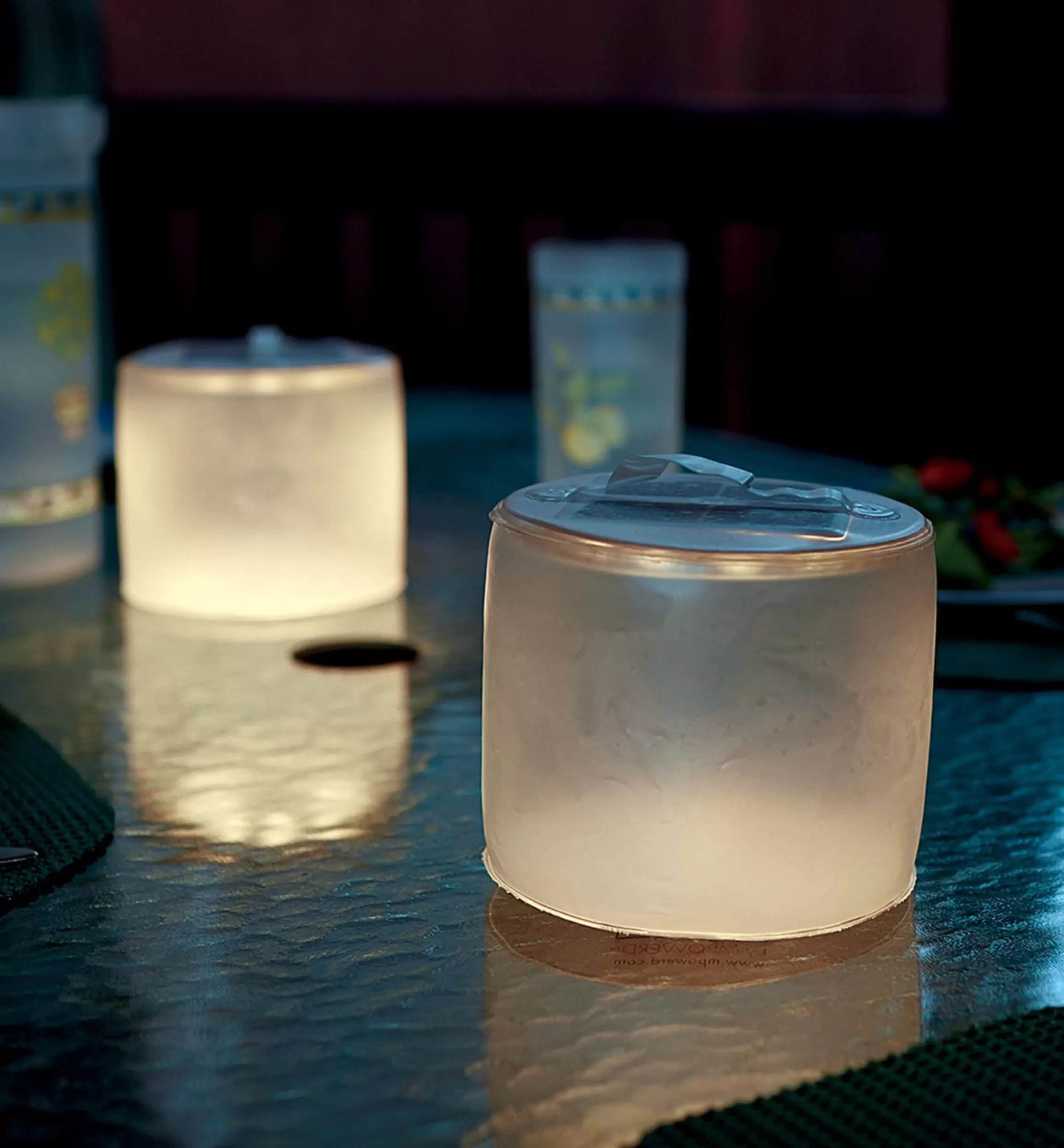 Lee Valley Luci Inflatable Solar-Charged Lanterns