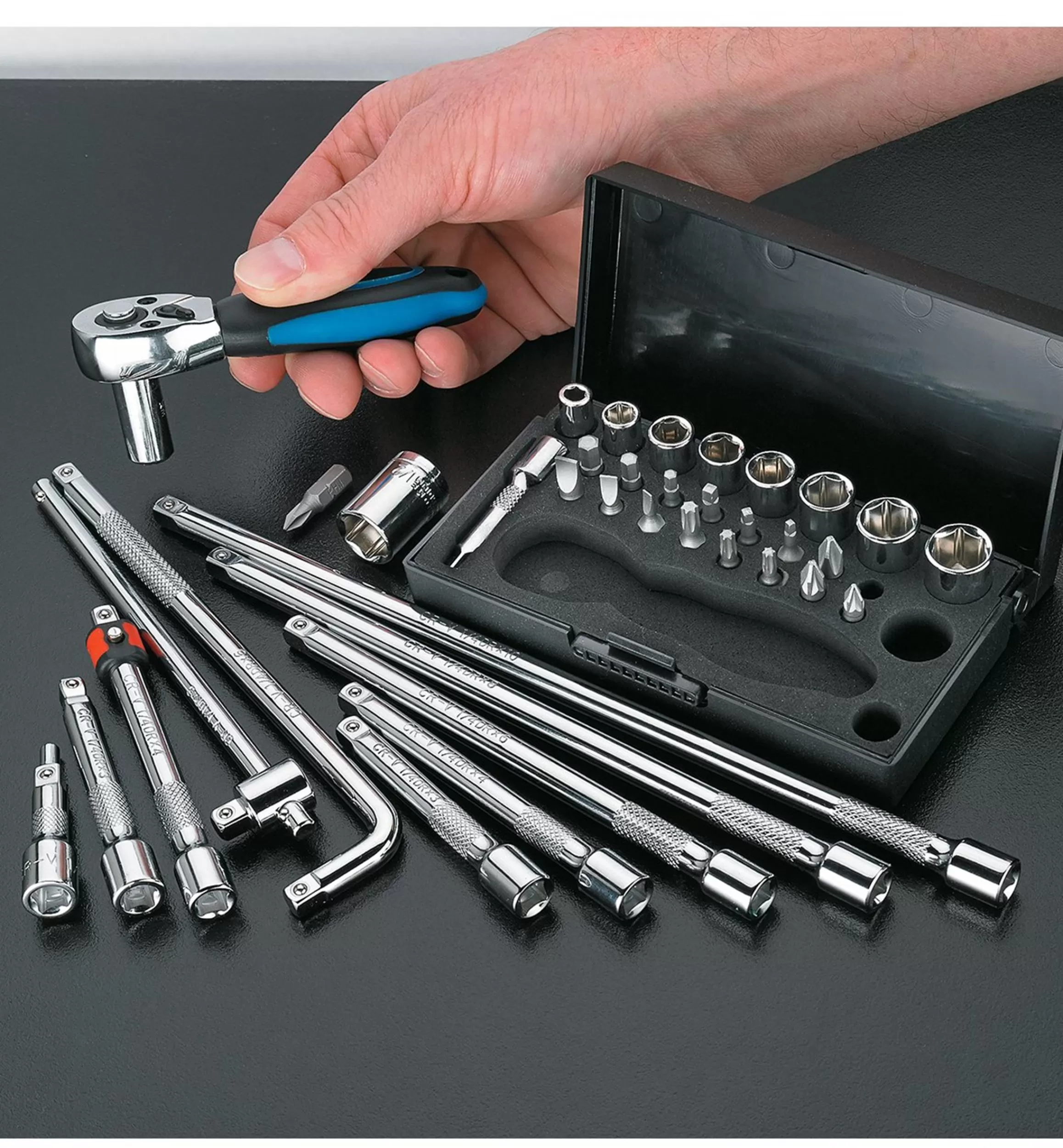 Lee Valley 38-Pc. Homeowner's Socket Wrench Extension Kit