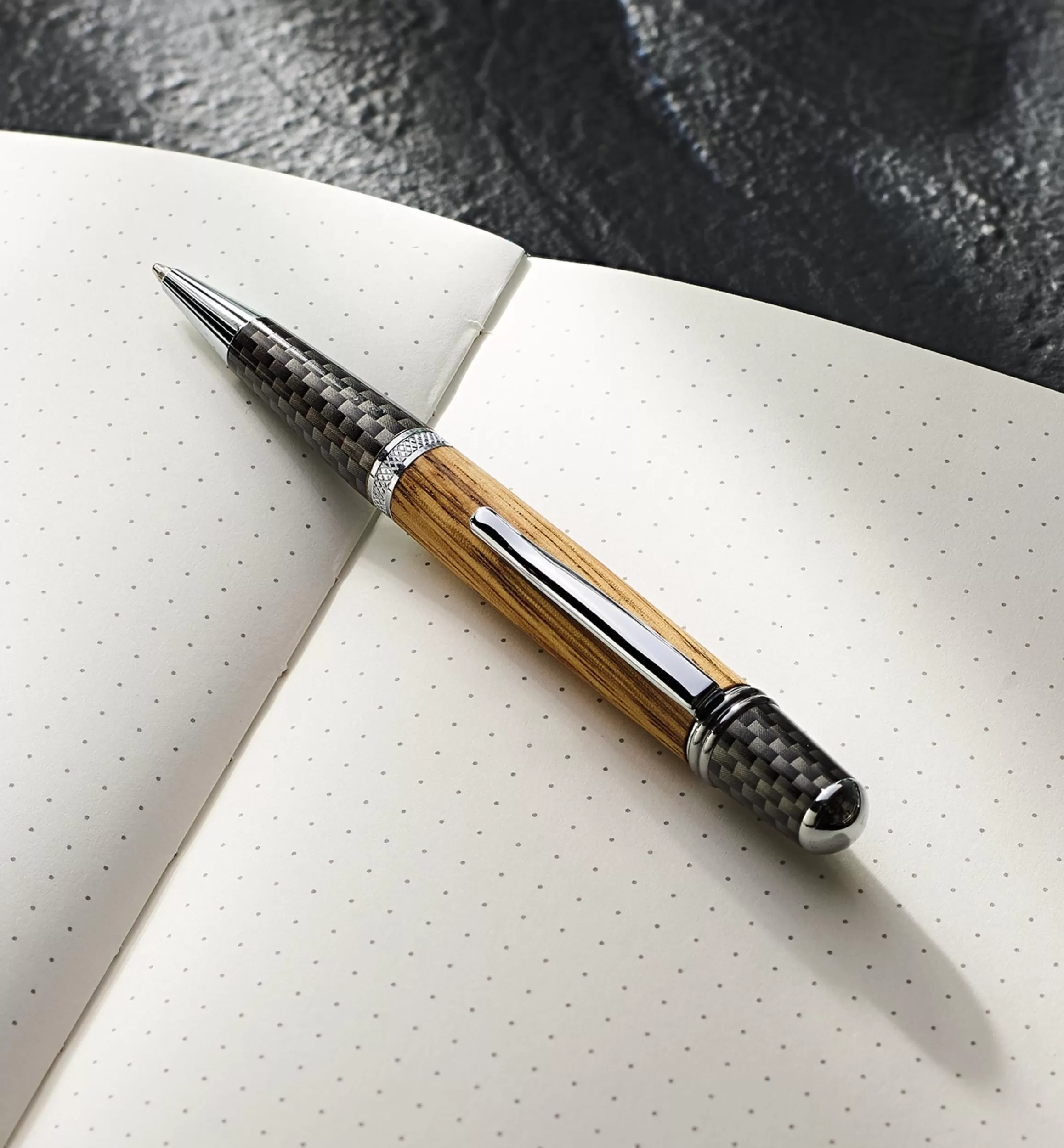 Lee Valley Sierra Nomad Pen Hardware