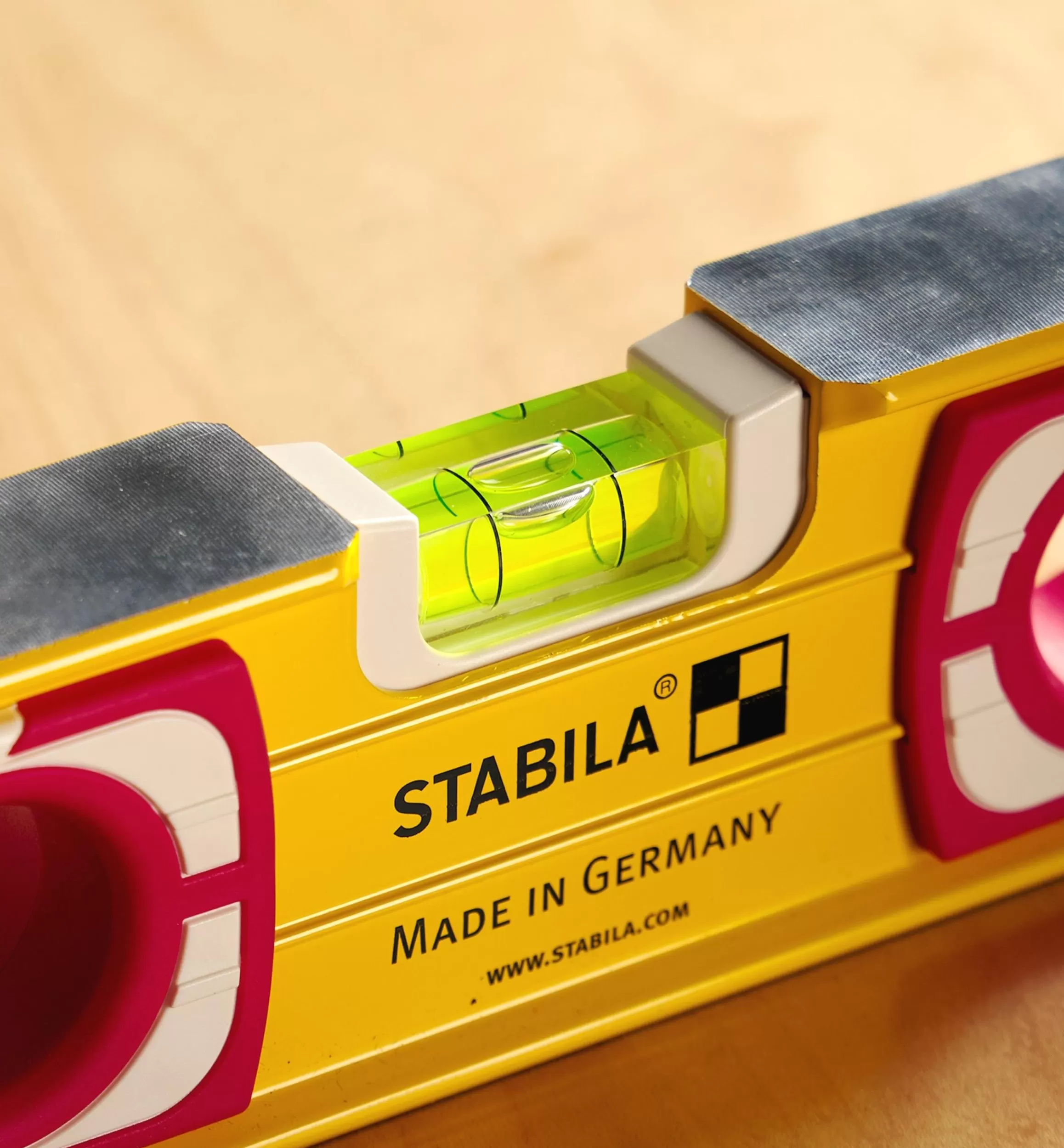 Lee Valley Stabila 24" Heavy-Duty Level