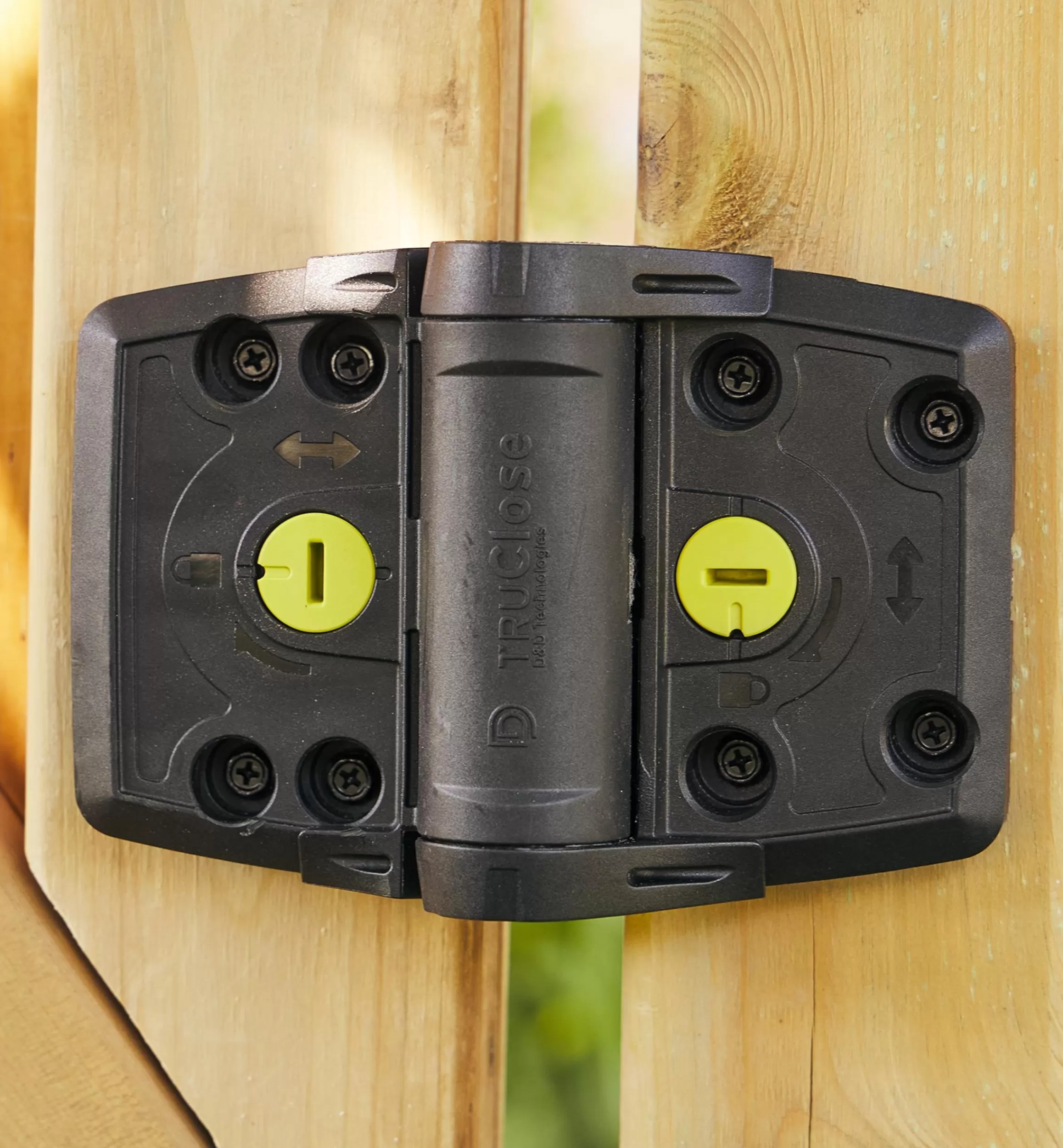 Lee Valley Tru-Close Hinges