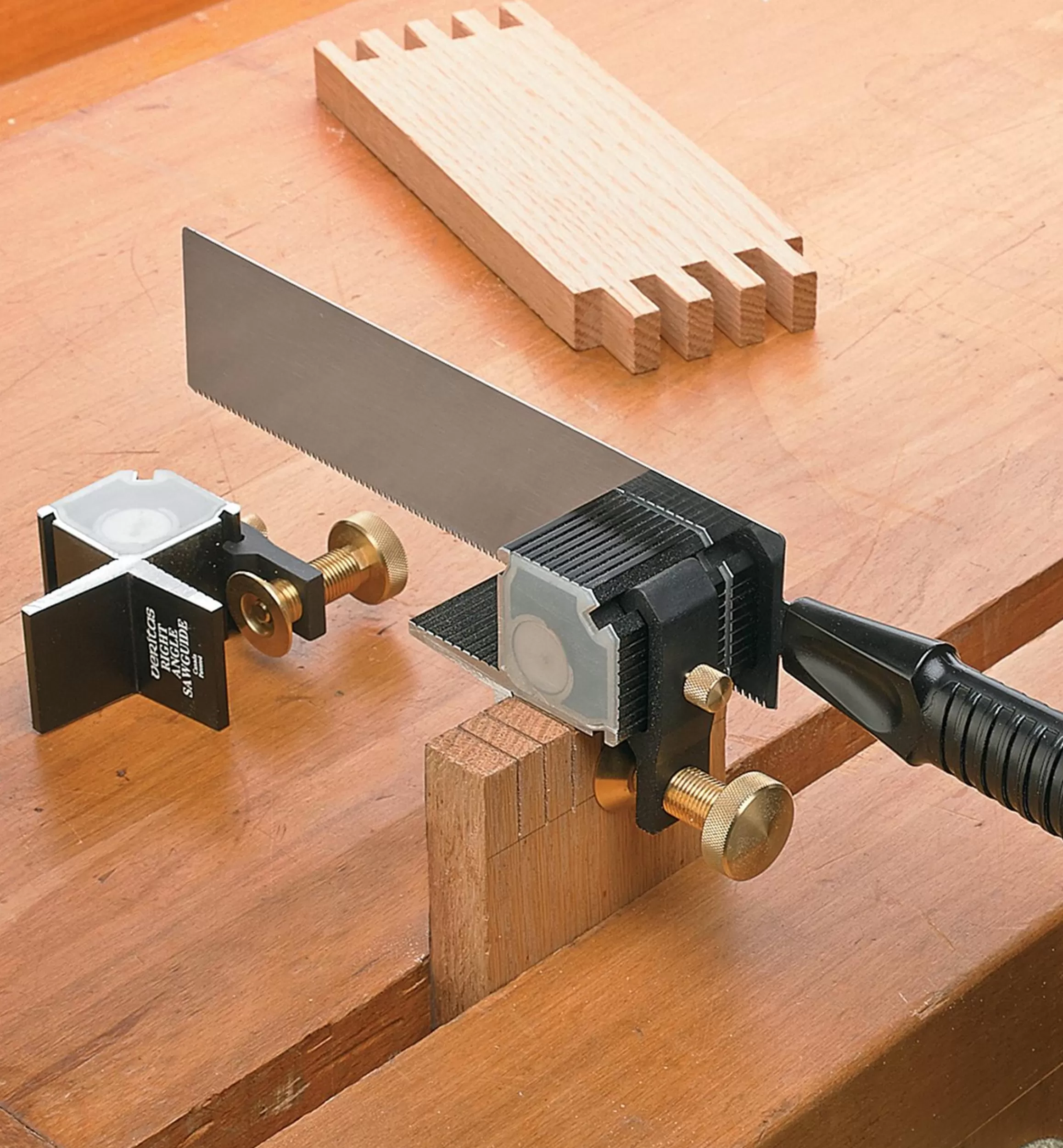 Lee Valley Veritas Right-Angle Saw Guide With Saw