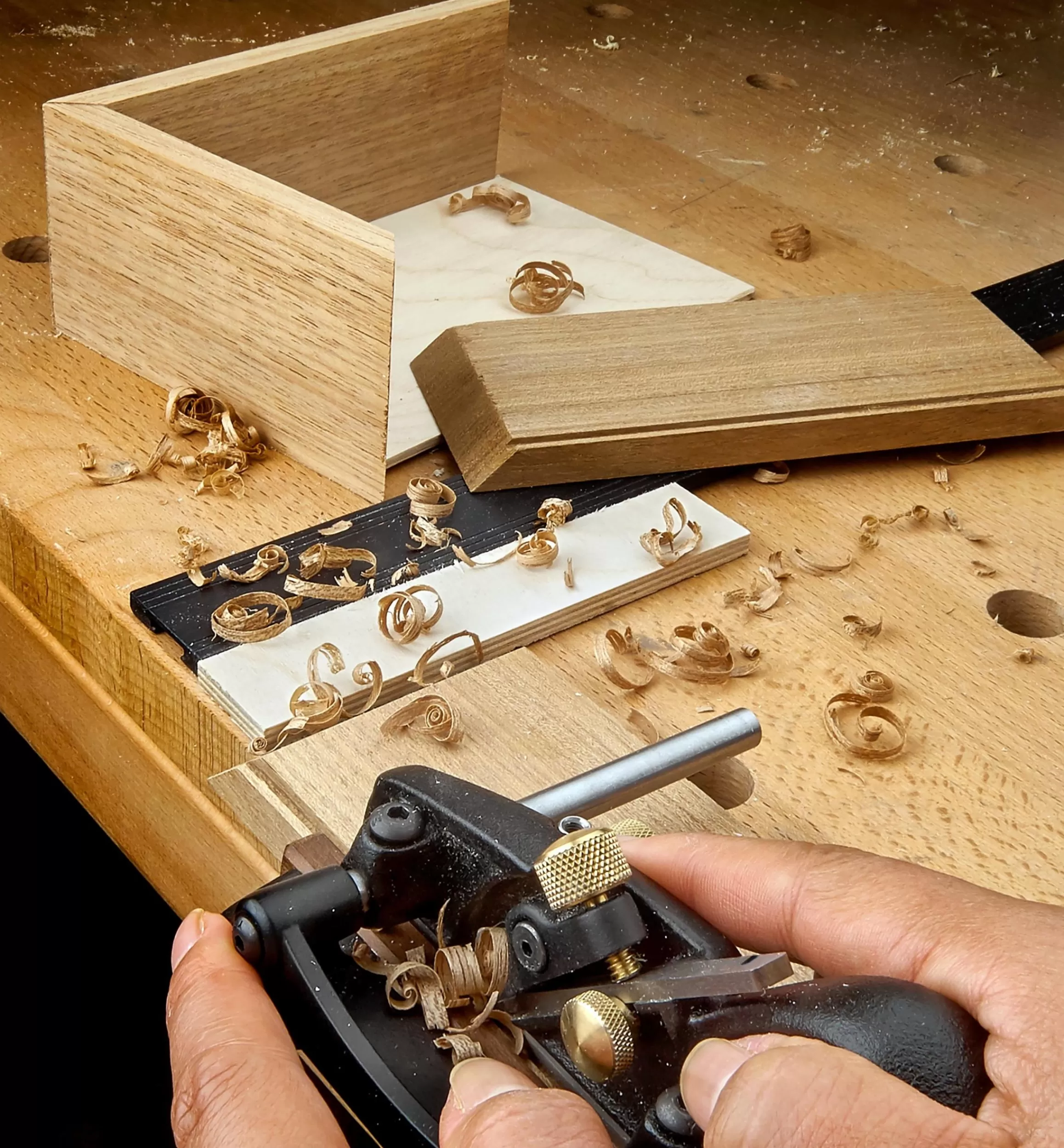 Lee Valley Veritas Right-Hand Box-Maker’s Plow Plane